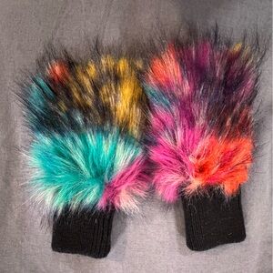 Jocelyn Fur Mittens